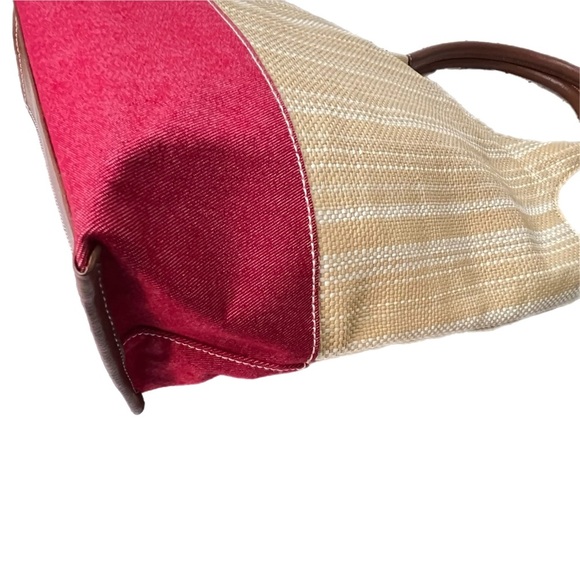 Tommy Hilfiger Floral Embroidered Tote Bag - Red and Tan - Picture 4 of 9